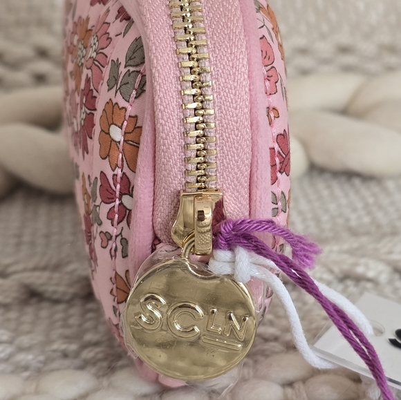 Capel Micro Pouch - Picture 4 of 9